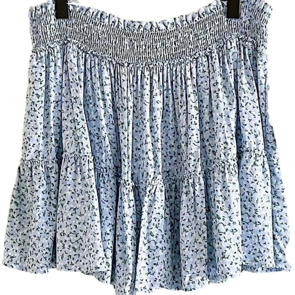 Wild Fable Floral Baby Blue Tiered Ruffle Mini Skirt Women’s size S